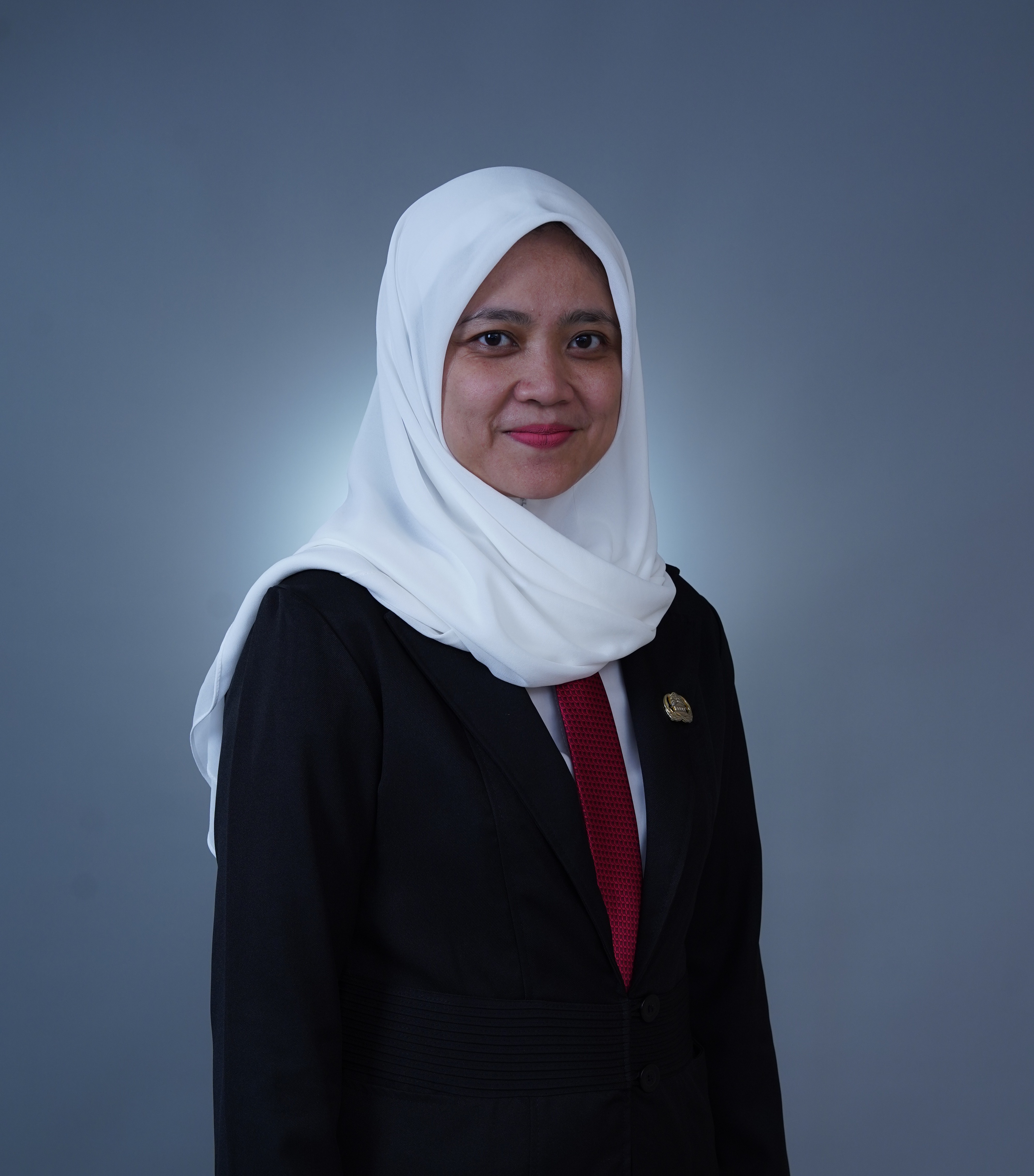 Henny Setiana