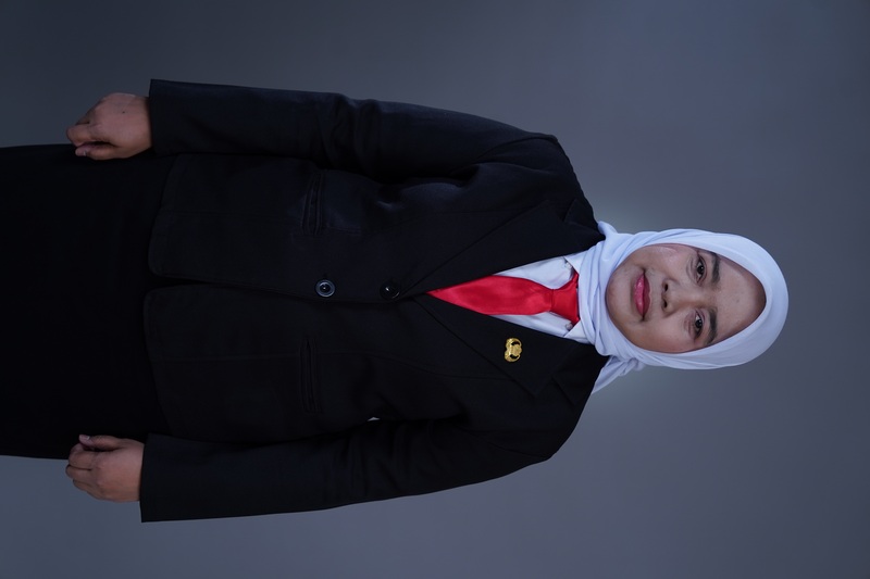 Nining Sulastri