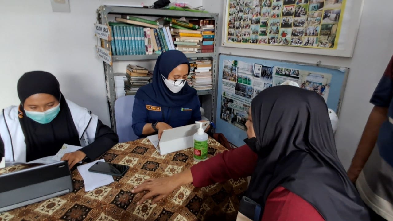 Germas Skrining Tuberkulosis (TB) & Cek Kesehatan Gratis (CKG) di Kelurahan Kapuk Muara 3