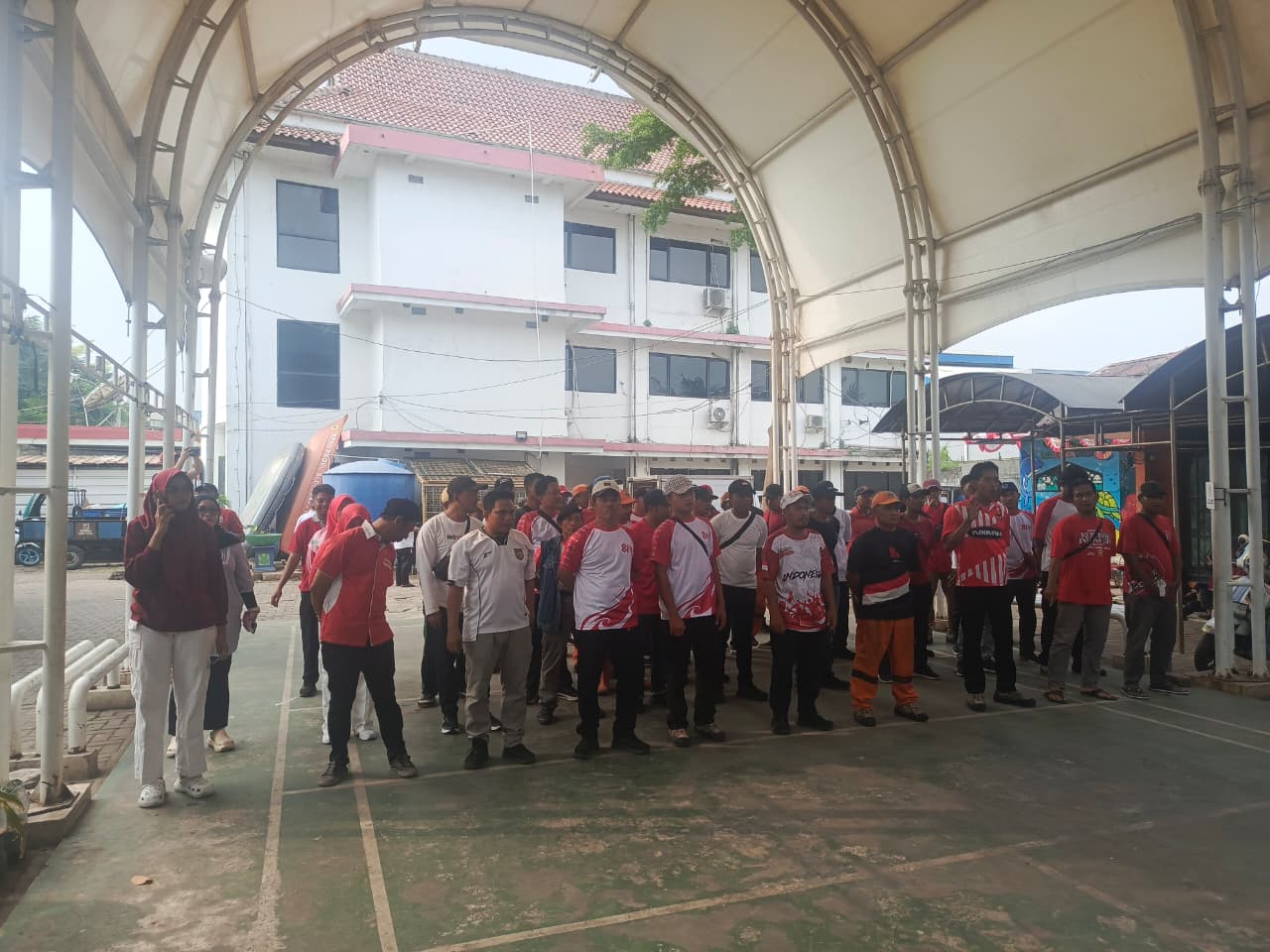 Pererat Silaturahmi dan Semangat Kebersamaan, Kelurahan Kamal Muara Gelar Tasyakuran HUT Ke-81 Kemerdekaan RI 2