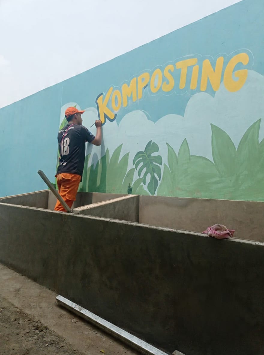 PPSU Kamal Muara Percantik Lingkungan dengan Mural Edukasi “Sampah Pilah dan Komposting” 5