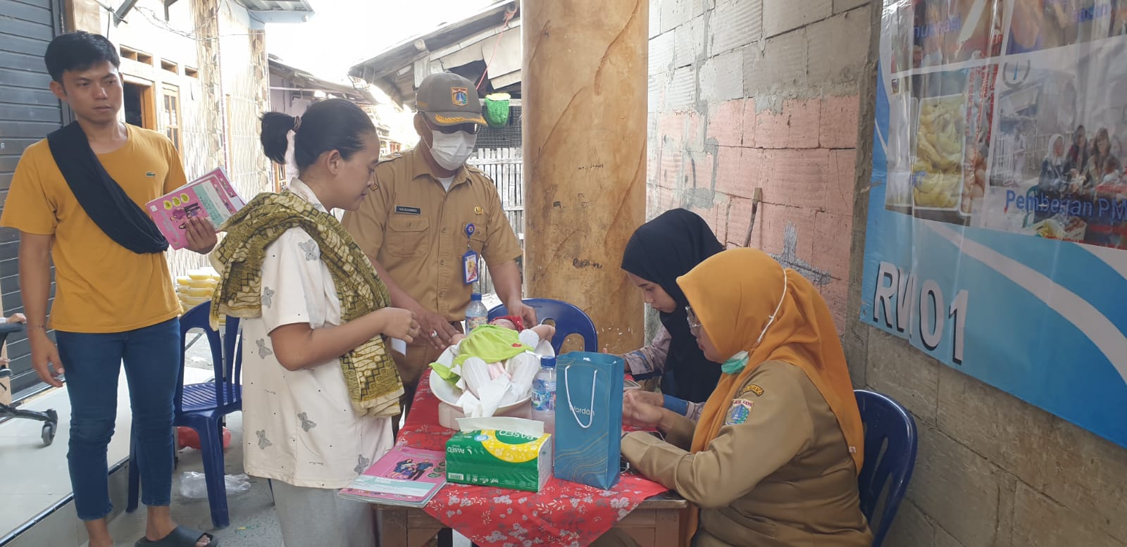Kelurahan Kamal Muara Monitoring Posyandu BAWAL 2, Perkuat Perhatian terhadap Tumbuh Kembang Anak 4
