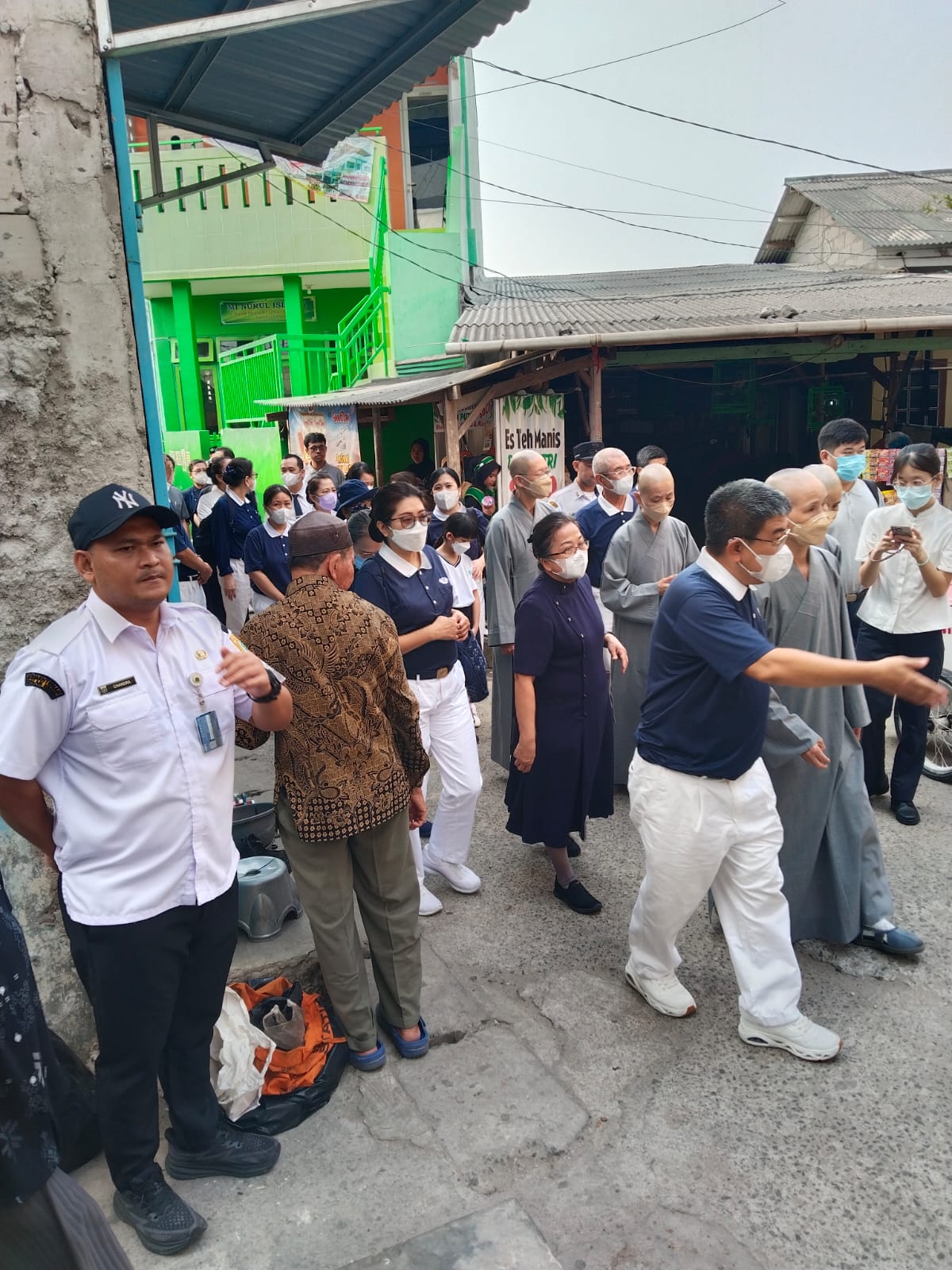 Kolaborasi Kemanusiaan Hadir di Kamal Muara, Kunjungan Shifu Taiwan dan Bantuan Bedah Rumah Perkuat Kepedulian Sosial 1