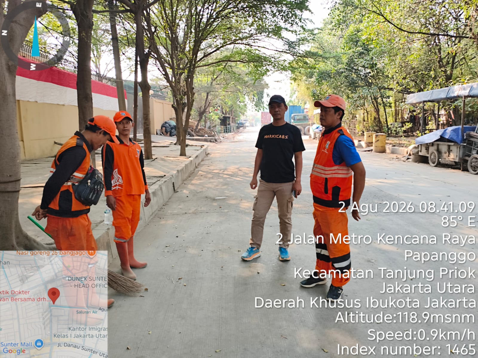 Kerja Bakti di RW 006, Kelurahan Papanggo Perkuat Kepedulian Warga terhadap Kebersihan Lingkungan 4