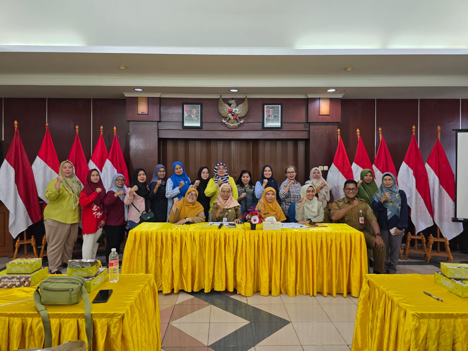 Kader Dasawisma RW 006 - RW 010 Kelurahan Sunter Agung mengikuti Edukasi TB kegiatan PKK tingkat kelurahan melalui DAU Tahap I 2