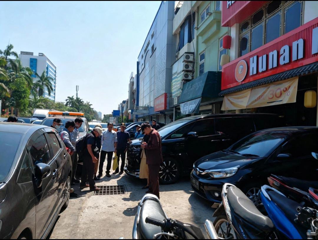 verifikasi lapangan penanganan pengaduan warga RW 020 Kelurahan sunter agung 2