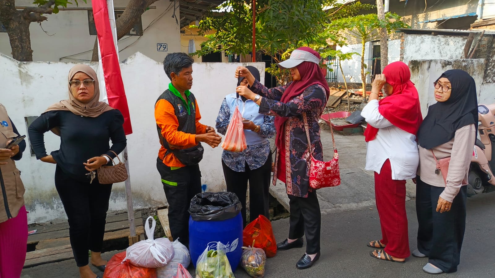 Monitoring Gerakan Pilah Sampah di RW.04 Kelurahan Tanjung Priok 1