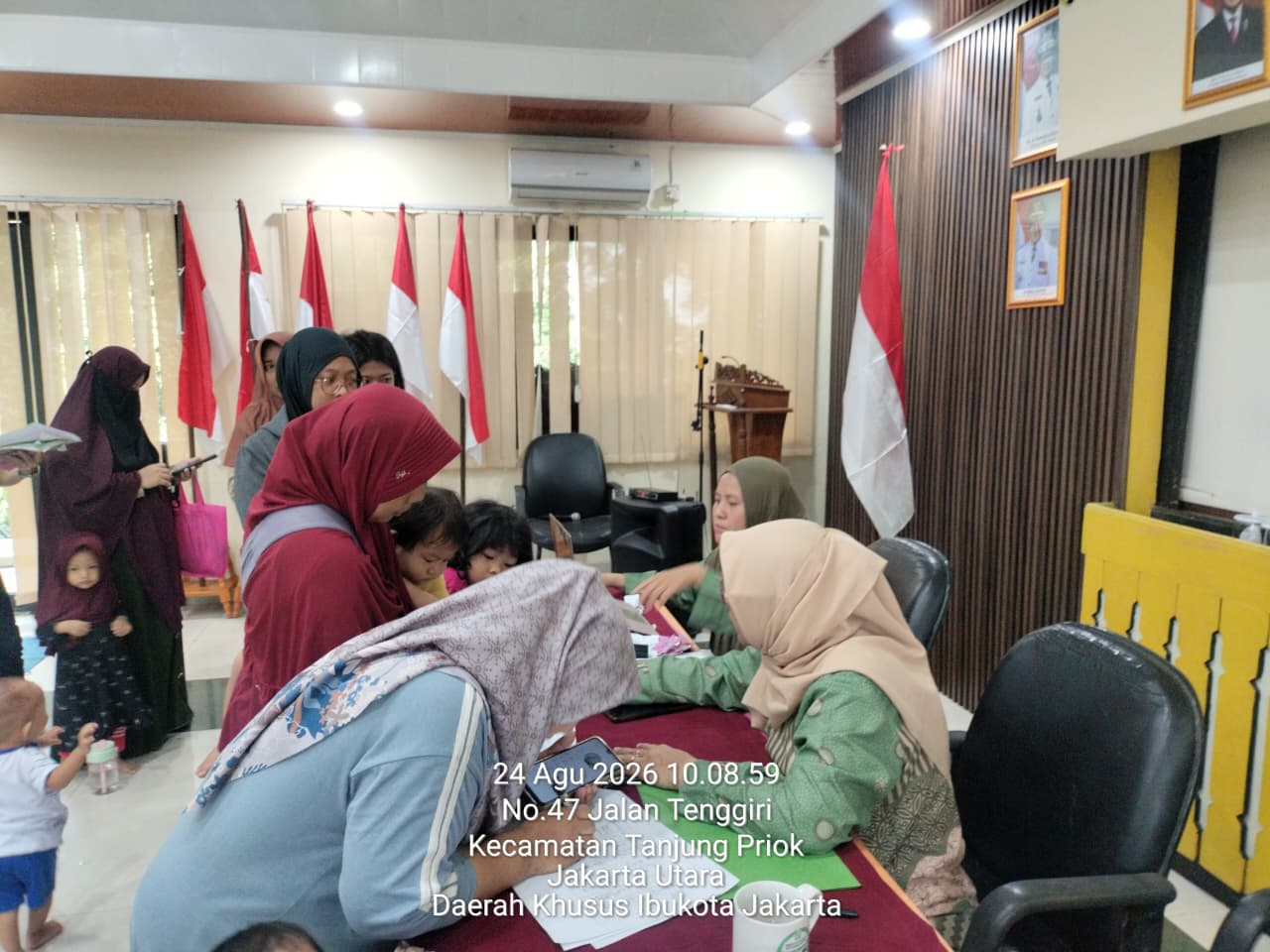 Kegiatan PMT Lokal di Aula Kantor Kelurahan Tanjung Priok 1