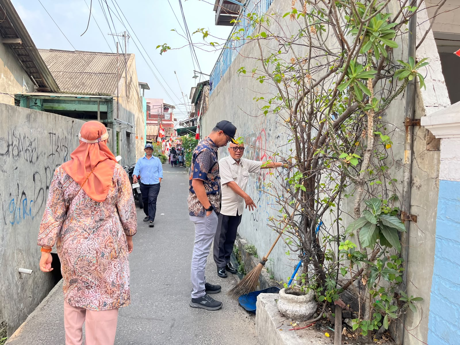 Tindak Lanjut CRM Saluran Pembuangan Limbah dari MBG RW. 01 Kelurahan Tanjung Priok 2