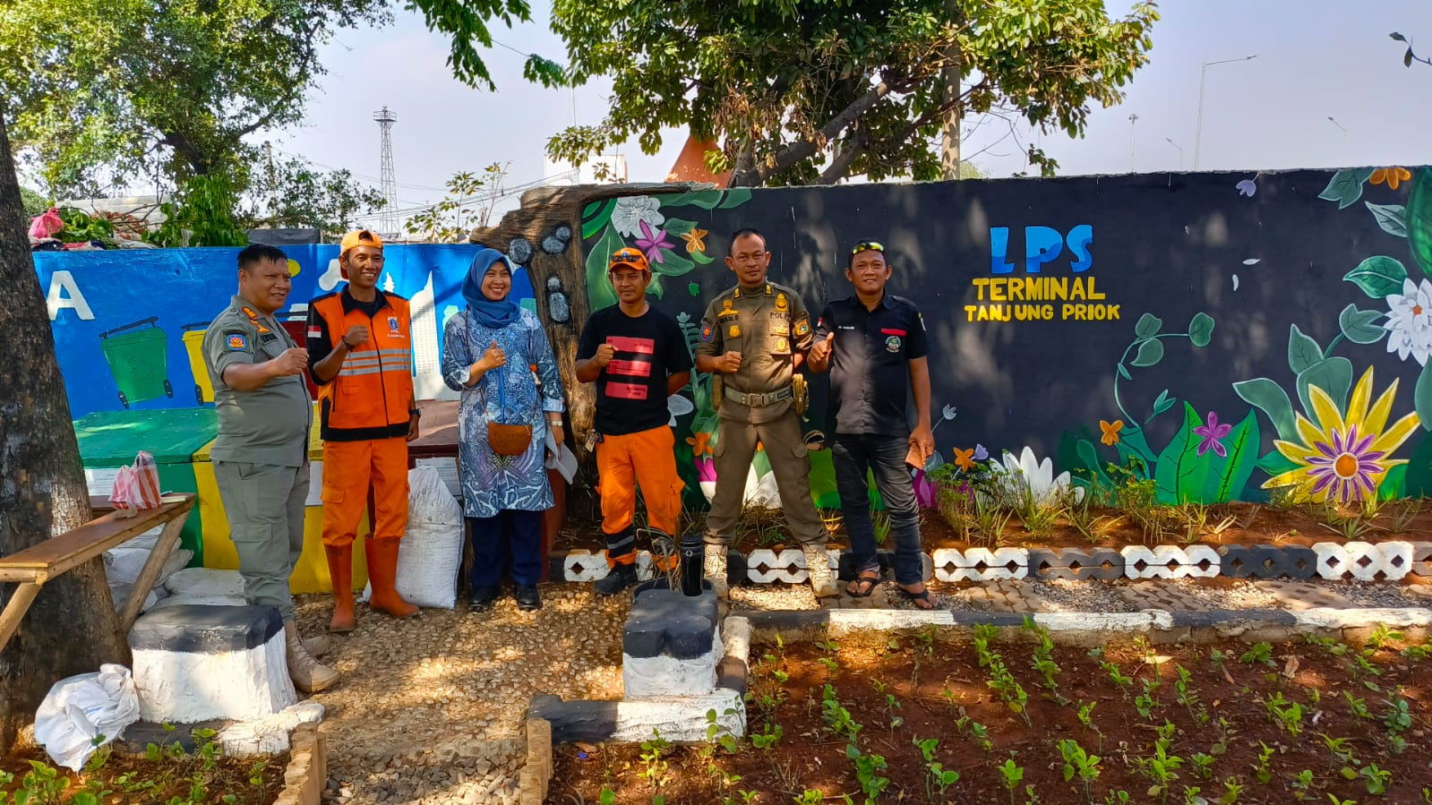 Monitoring Taman Penataan Kawasan di Terminal Tanjung Priok 4