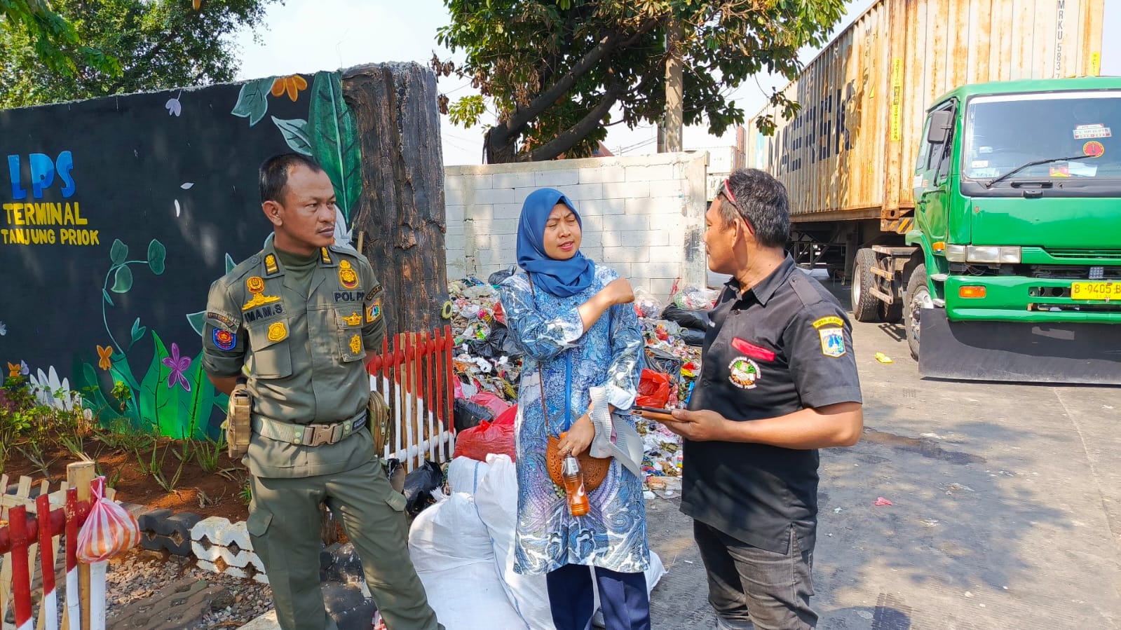 Monitoring Taman Penataan Kawasan di Terminal Tanjung Priok 2