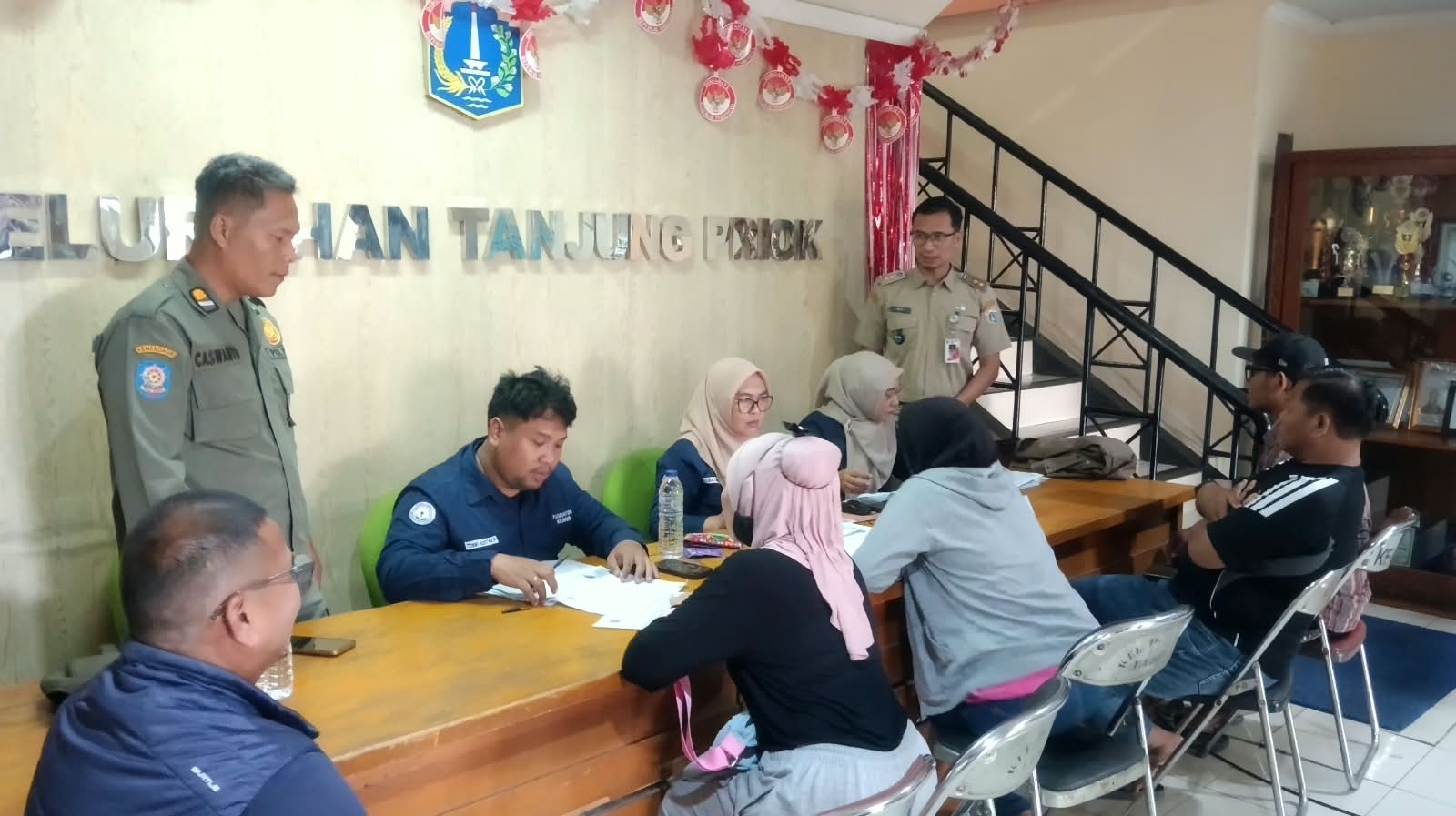 Monitoring Penyampaian Informasi terkait Desil ke Warga Kelurahan Tanjung Priok 1