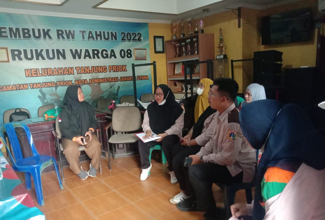 Monitoring Persiapan Penilaian Apresiasi Masyarakat Peduli Lingkungan di Wilayah RW. 08 Kelurahan Tanjung Priok 2