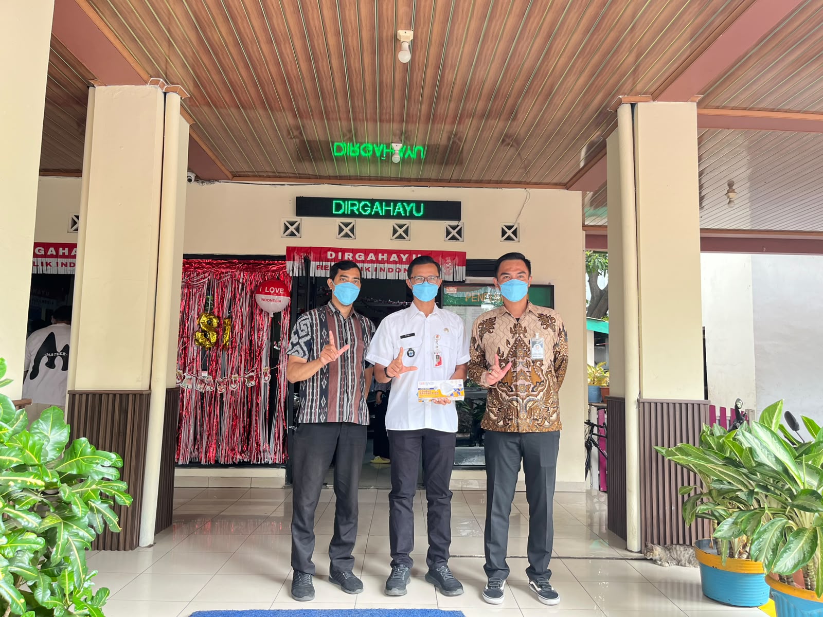 Penerimaan Bantuan Masker dari Bank Mandiri & Pembagiaan Masker kepada Warga Kelurahan Tanjung Priok 1