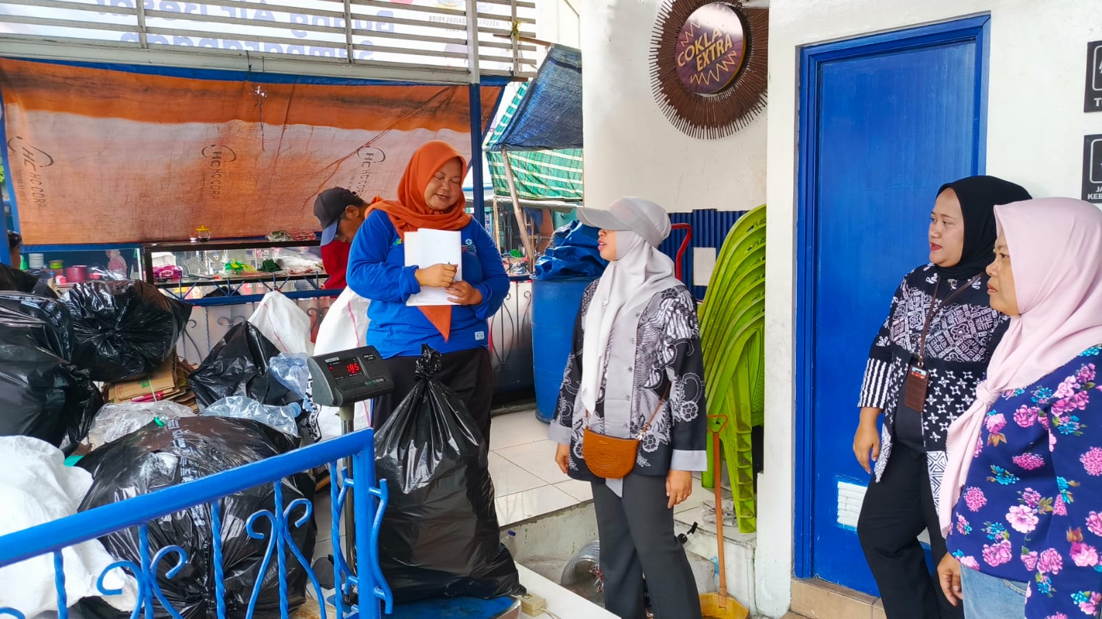Monitoring Penimbangan Sampah Anorganik di RW.09 Kelurahan Tanjung Priok 1