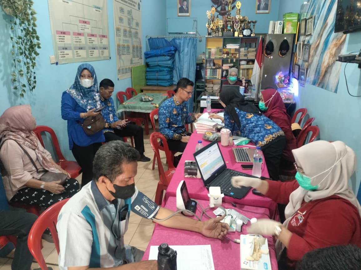 Monitoring Giat Pemeriksaan TB dan CKG di Wilayah RW.02 Kelurahan Tanjung Priok 1