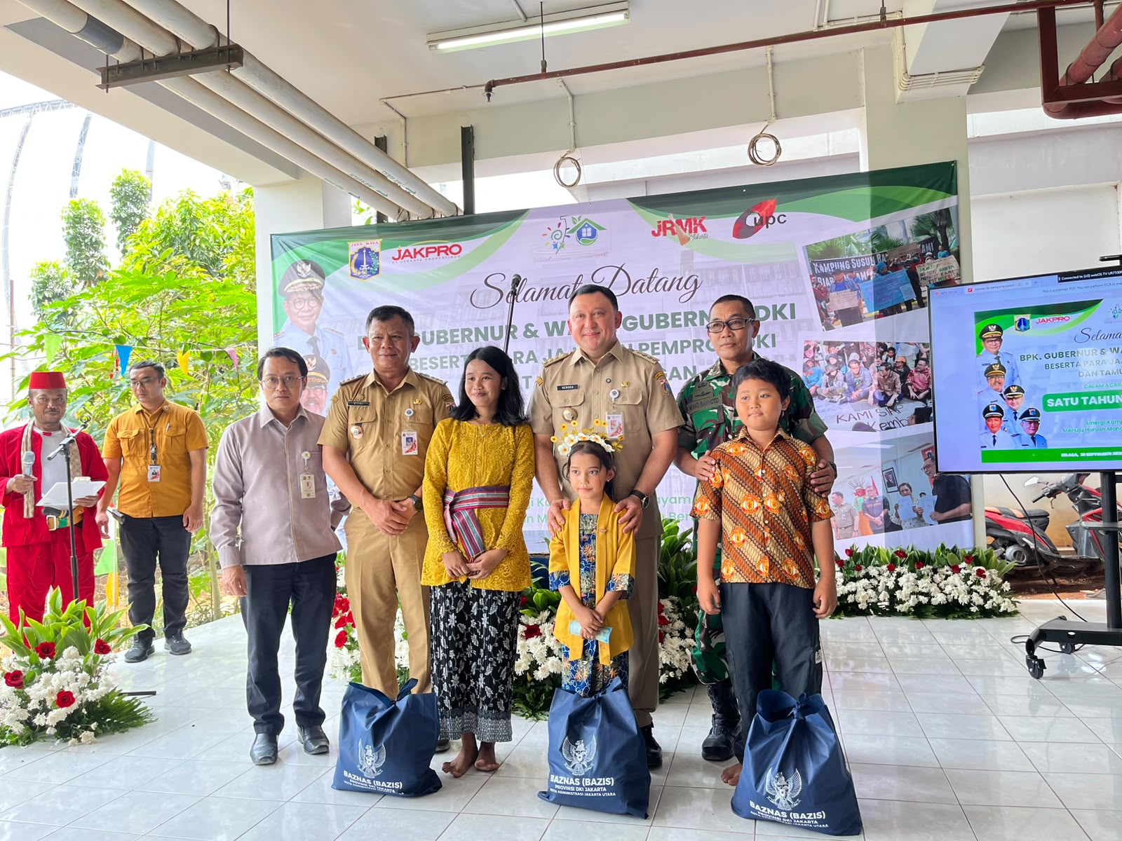 Menghadiri Acara Ucapan Syukur Satu Tahun Merajut Asa Sinergi Kampung Susun Bayam Menuju Hunian Mandiri, Rukun, dan Berkarakter 6