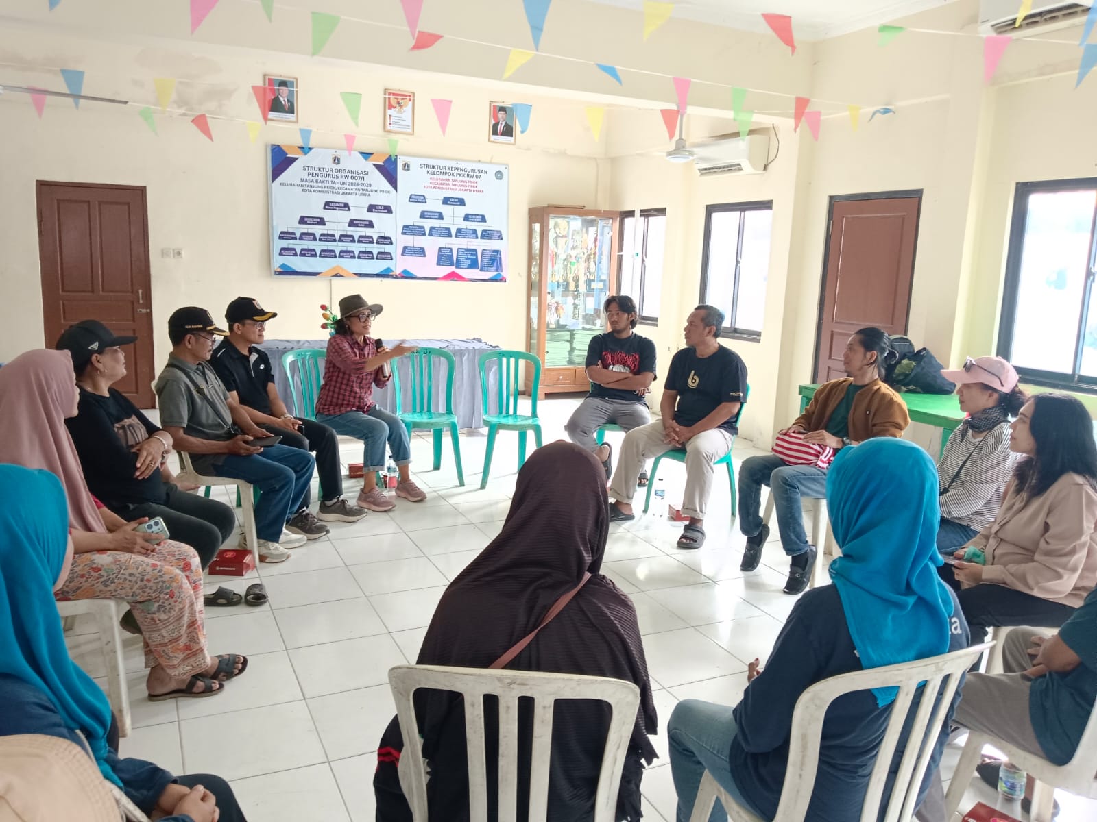 Sosialisasi Urban Farming bersama Universitas Indonesia di RW. 07 Kelurahan Tanjung Priok 4
