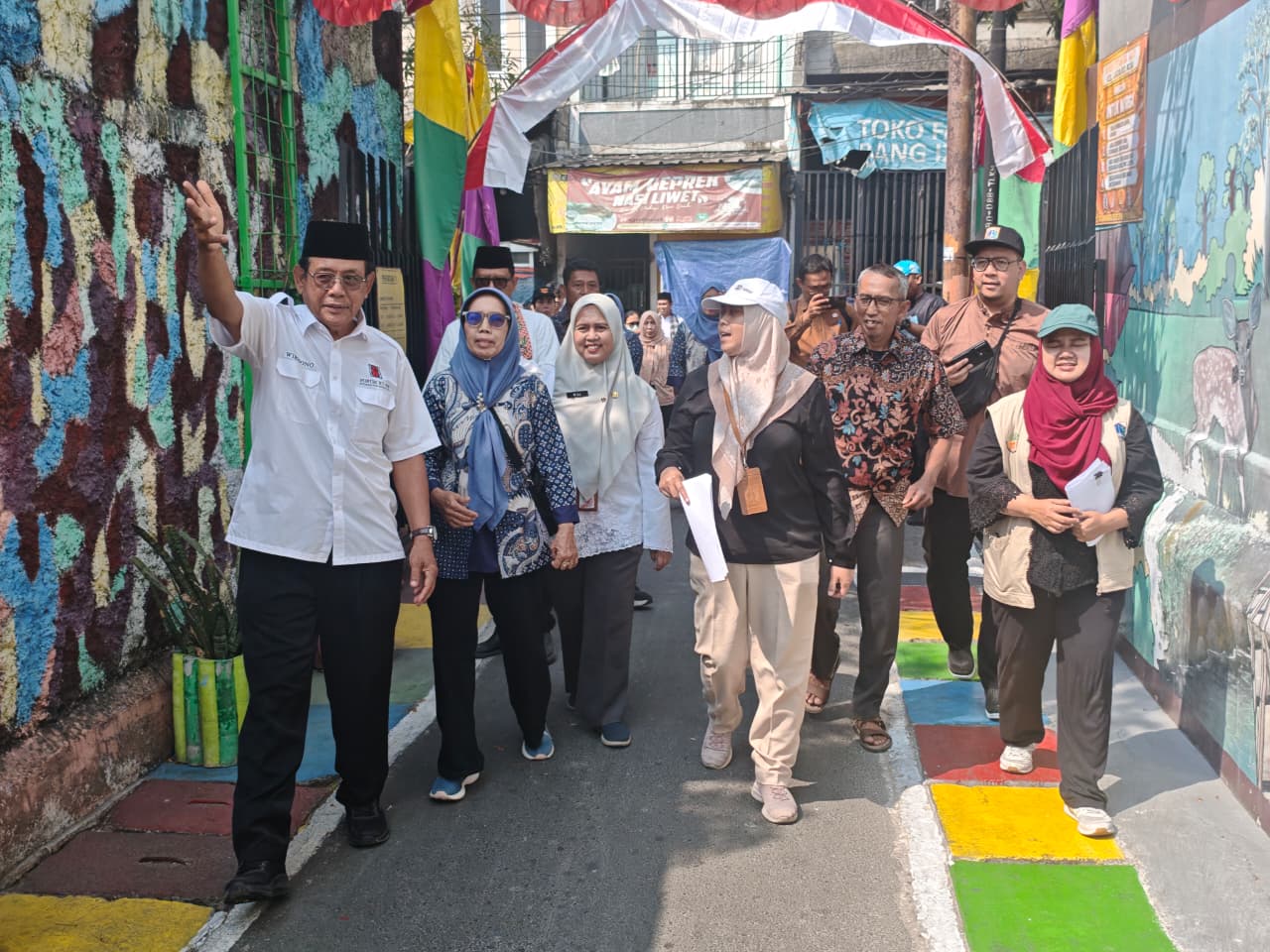 Tim Verifikasi ProKlim Tingkat Nasional Laksanakan Penilaian di Bank Sampah Aglaonema RW 06 Kelurahan Lagoa 3