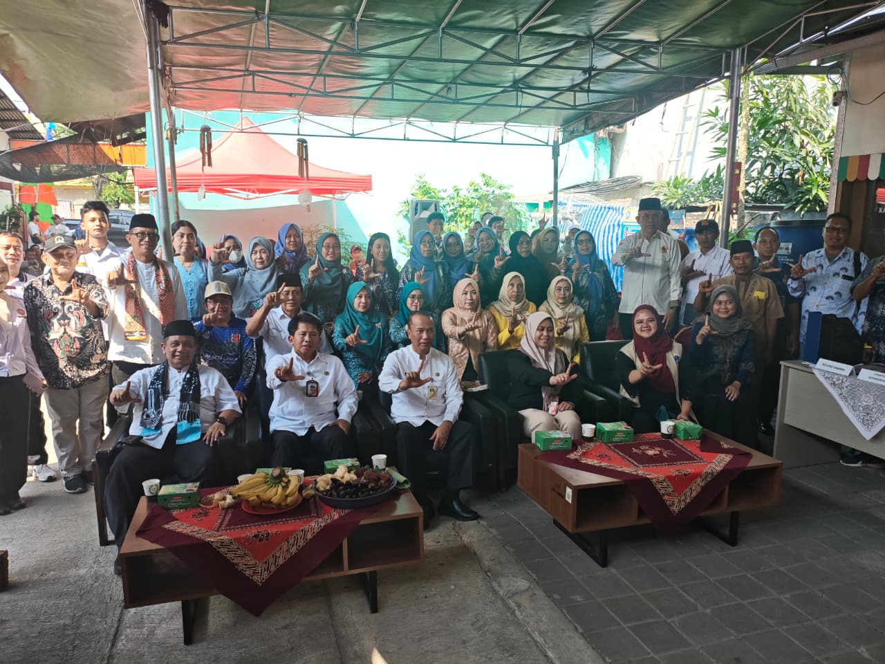 Tim Verifikasi ProKlim Tingkat Nasional Laksanakan Penilaian di Bank Sampah Aglaonema RW 06 Kelurahan Lagoa 5