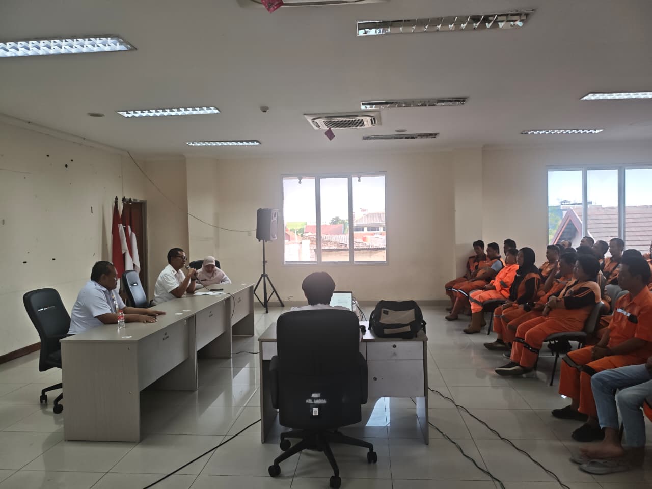 Kelurahan Lagoa Gelar Pembinaan PPSU untuk Tingkatkan Disiplin dan Kualitas Pelayanan 2