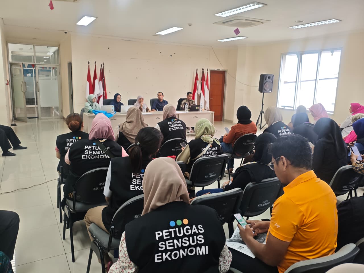 RAPAT EVALUASI PETUGAS SENSUS EKONOMI 2026 KELURAHAN LAGOA 4