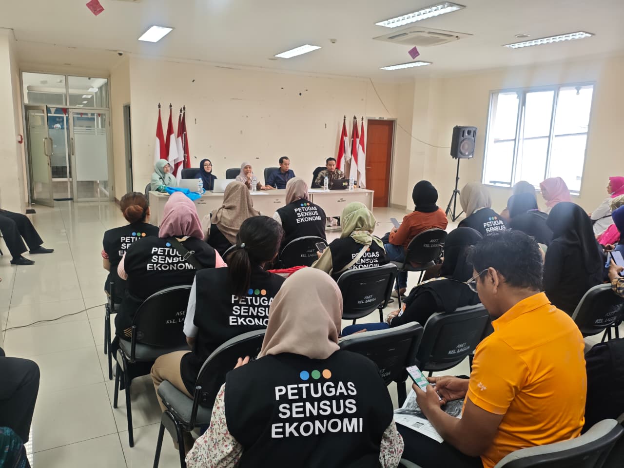 RAPAT EVALUASI PETUGAS SENSUS EKONOMI 2026 KELURAHAN LAGOA 2