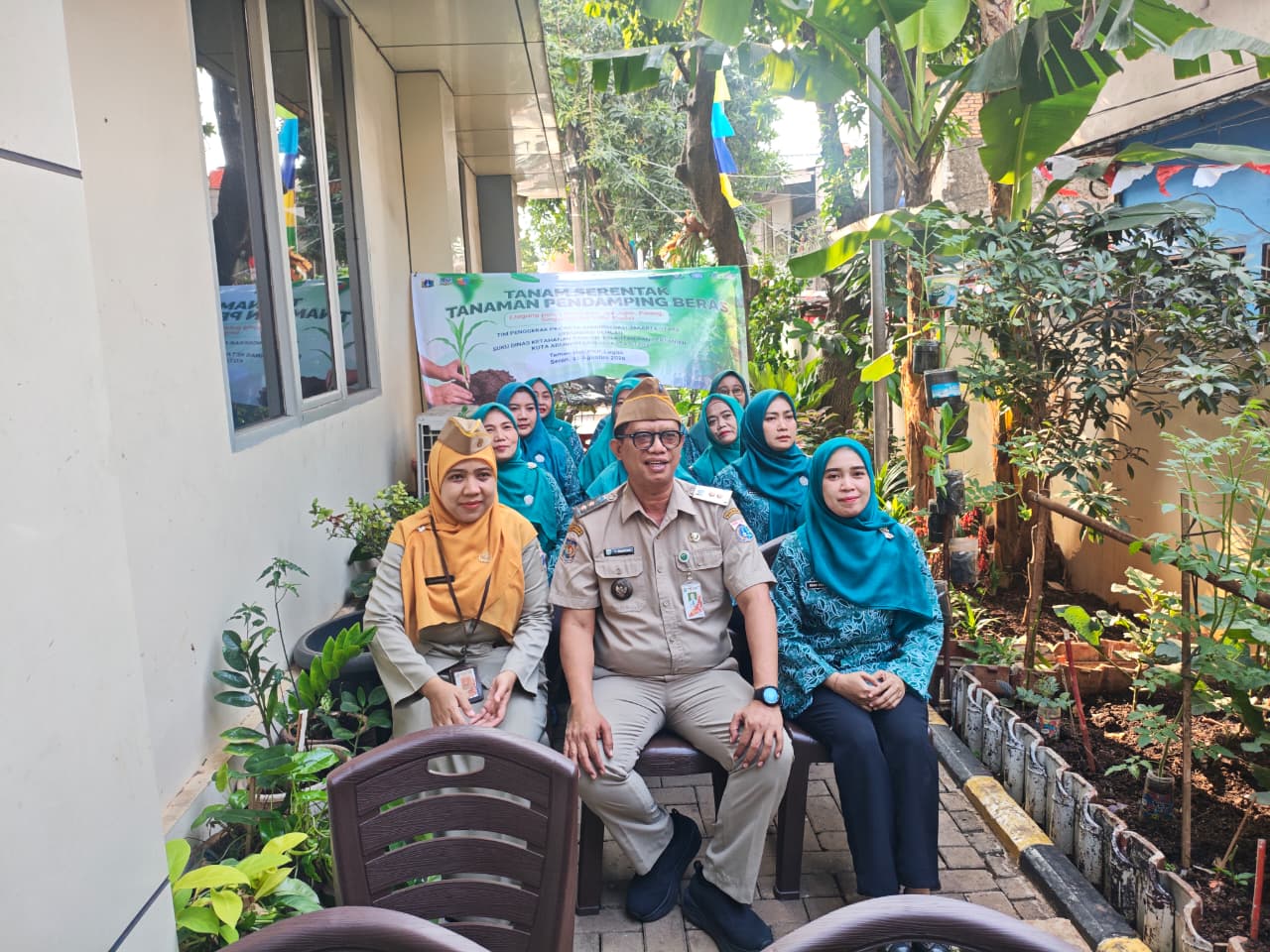 Kelurahan Lagoa Hadiri Pencanangan Gerakan Tanam Serentak Tanaman Pangan Pendamping Beras Se-DKI Jakarta Melalui Zoom Meeting 2