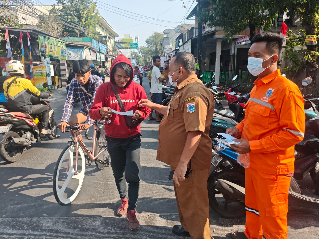 Pembagian Masker Antisipasi Abu Vulkanik 6
