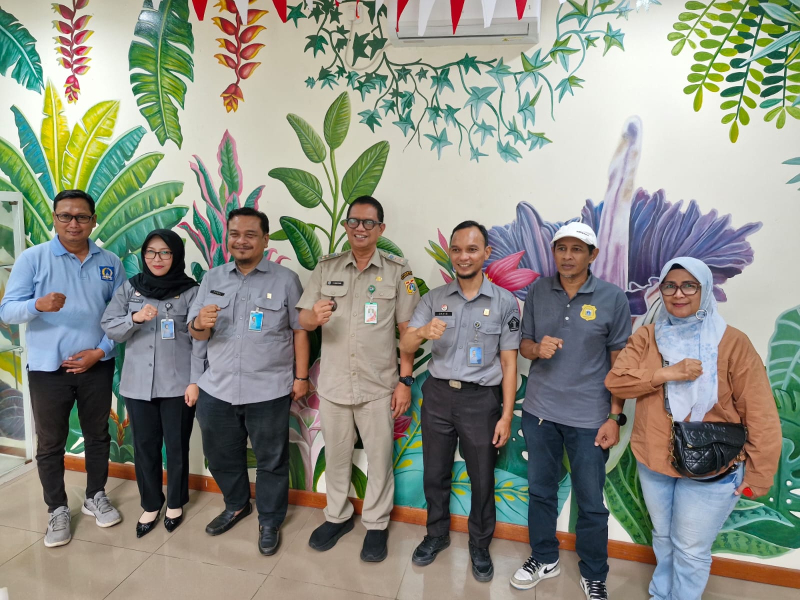 Rapat koordinasi dalam rangka publikasi succes story mediasi pos bantuan hukum Desa Dan Kelurahan guna optimalisasi penyebarluasan layanan Posbankum Kelurahan. 4