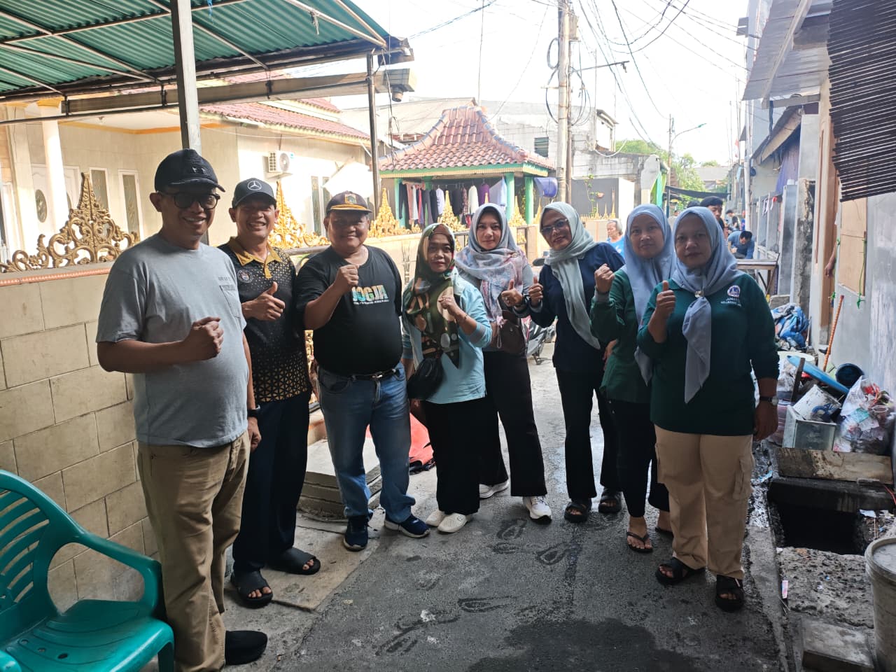 Kelurahan Lagoa Gelar Kerja Bakti di Jalan Mundu Dalam Blok K, RW 018 6