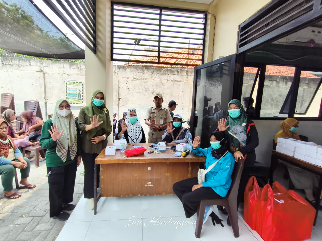 Pelaksanaan Kegiatan Tracing TB-CKG dengan Pemeriksaan X-Ray bagi Warga Kelurahan Lagoa 6