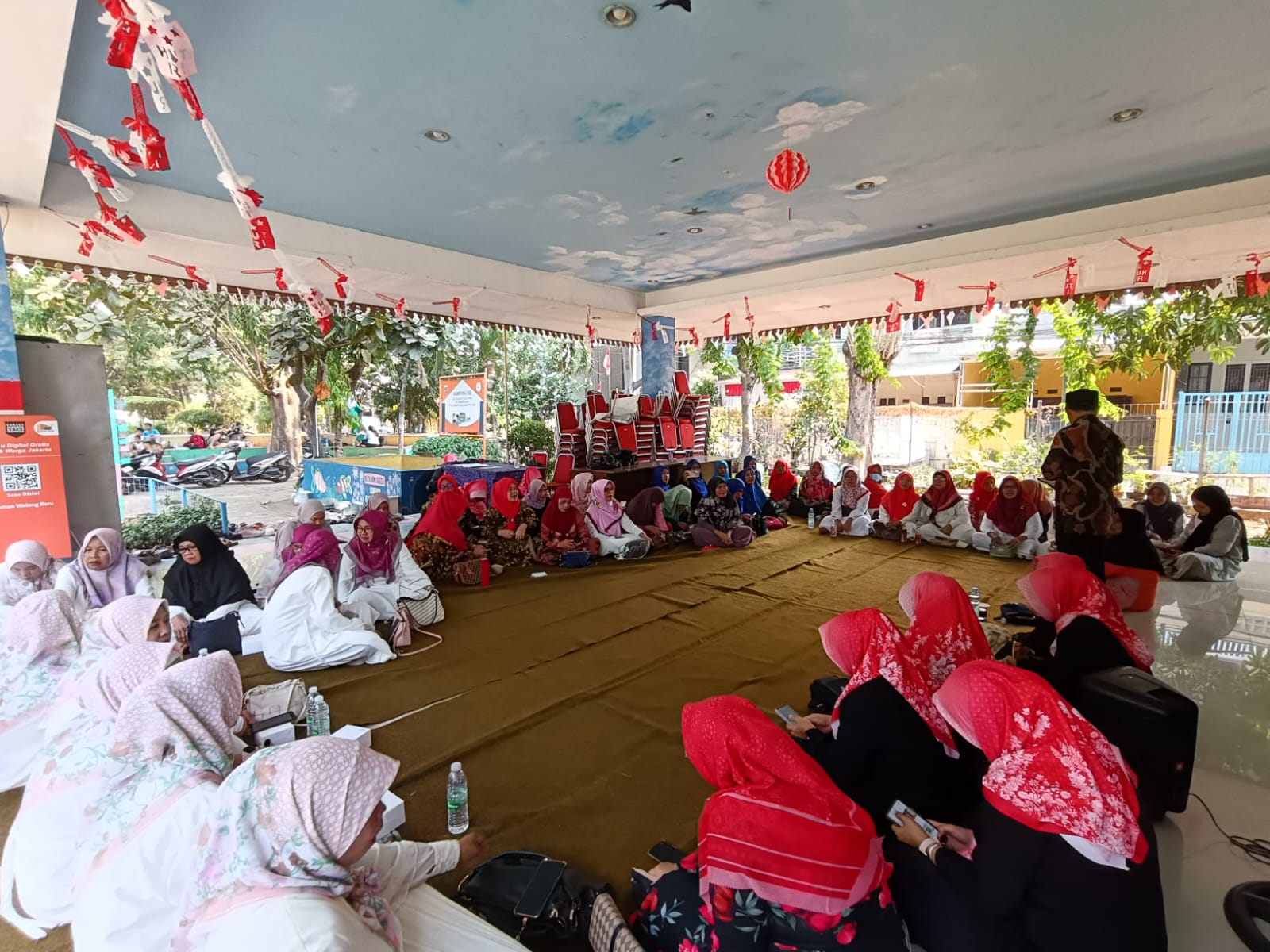 Pengajian Rutin PKK Kelurahan Tugu Utara Pererat Silaturahmi dan Kebersamaan 5
