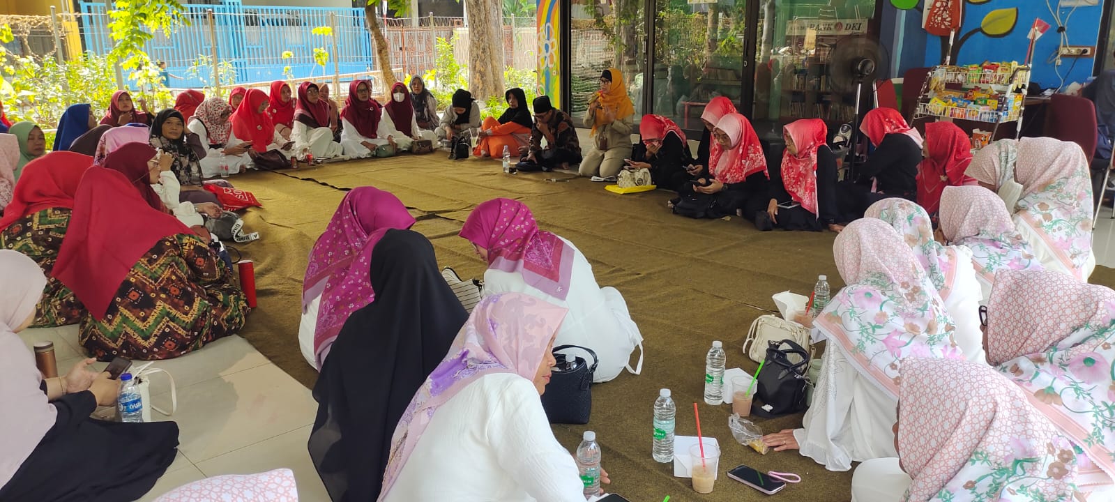 Pengajian Rutin PKK Kelurahan Tugu Utara Pererat Silaturahmi dan Kebersamaan 2
