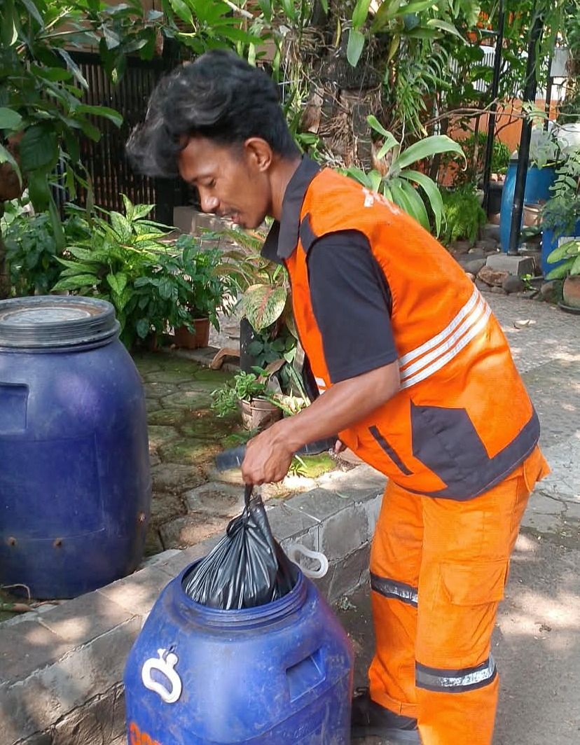 PENGANGKURTAN SAMPAH ORGANIK OLEH PPSU KELURAHAN TUGU UTARA 1 SEPTEMBER 2026 1