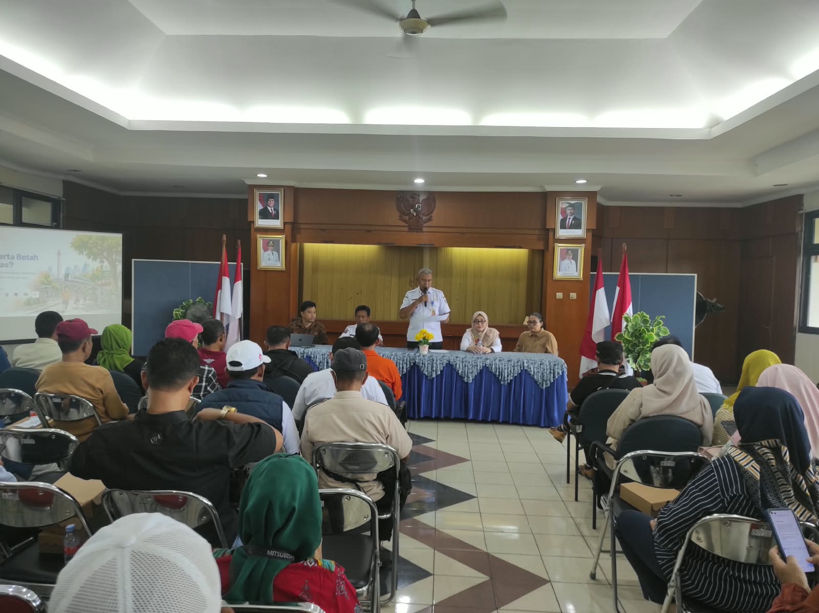 Rapat Koordinasi RT/RW Terkait cuaca ekstrim Kelurahan Tugu Utara. 4