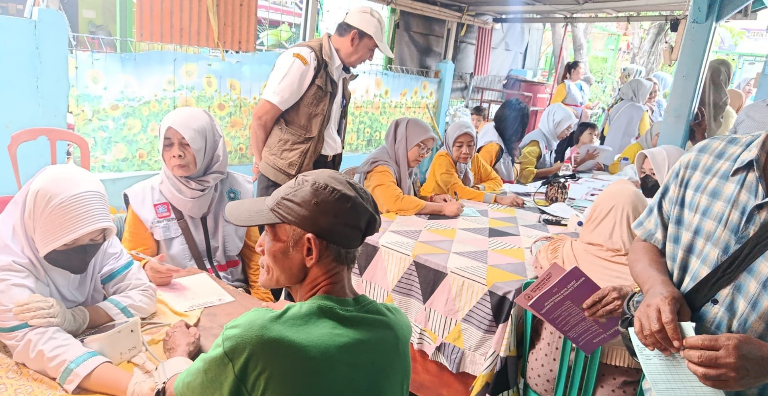 Monitoring Posyandu Lansia Digelar di RW 008 Kelurahan Tugu Utara 6
