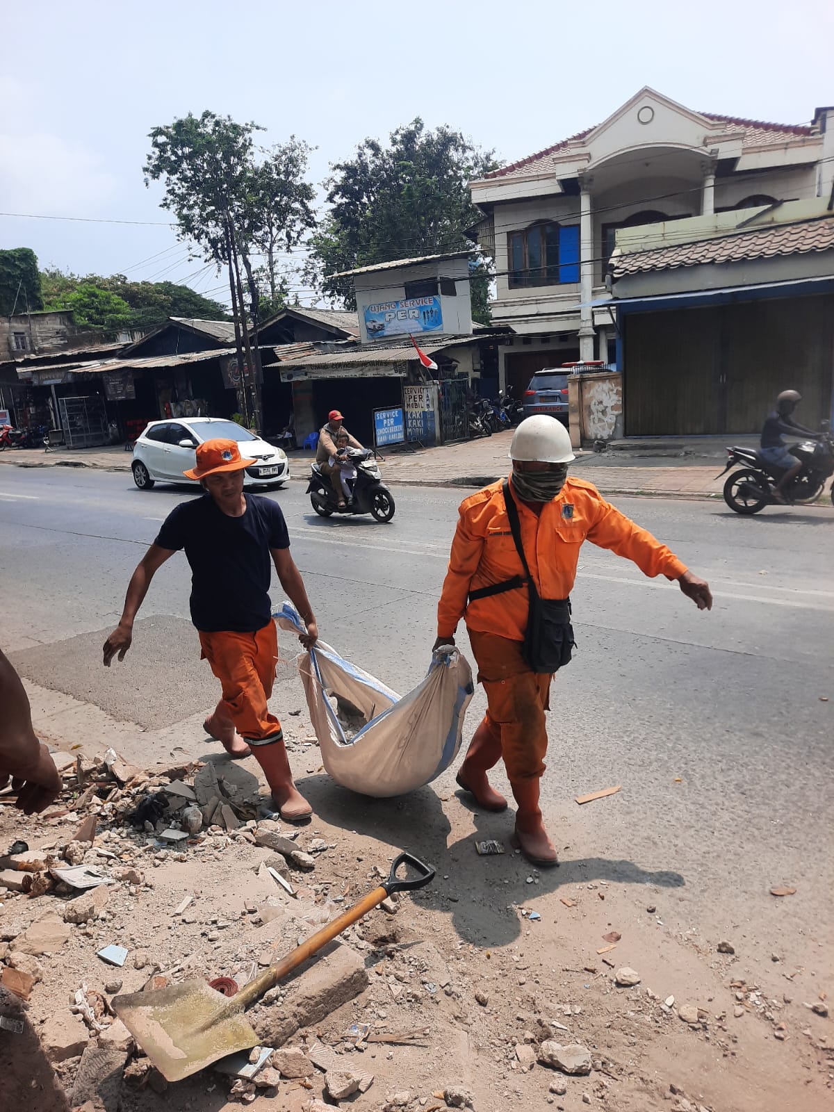 Penataan Wilayah dan Pengangkutan Puing, Wujudkan Lingkungan yang Lebih Tertib dan Bersih 3