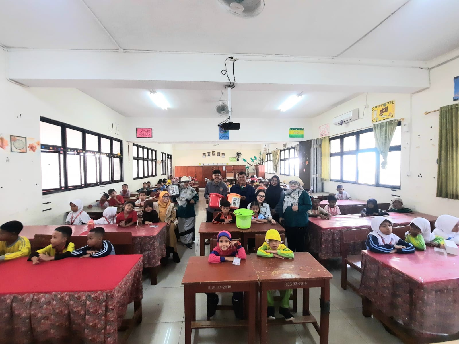 Sosialisasi Pilah Sampah di SDN 03 Tugu Selatan, Tanamkan Kepedulian Lingkungan Sejak Dini 6