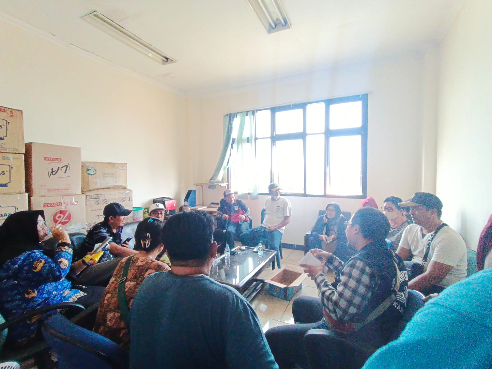 Warga Dan Pihak Terkait Gelar Rapat Mediasi Terkait Permasalahan Sutet 2