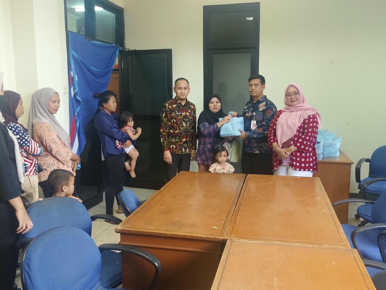 Bantuan Natura untuk Mendukung Pencegahan Stunting di Tugu Selatan Tahap III 6