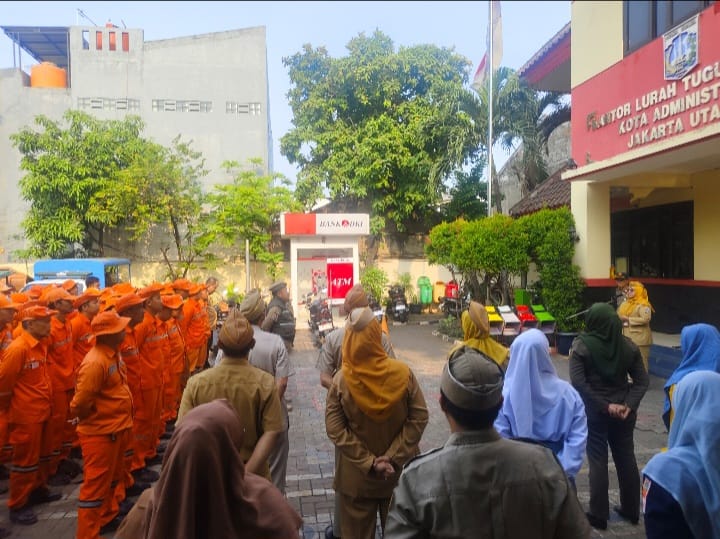 APEL RUTIN SENIN PAGI ASN DAN PJLP KELURAHAN TUGU SELATAN 4
