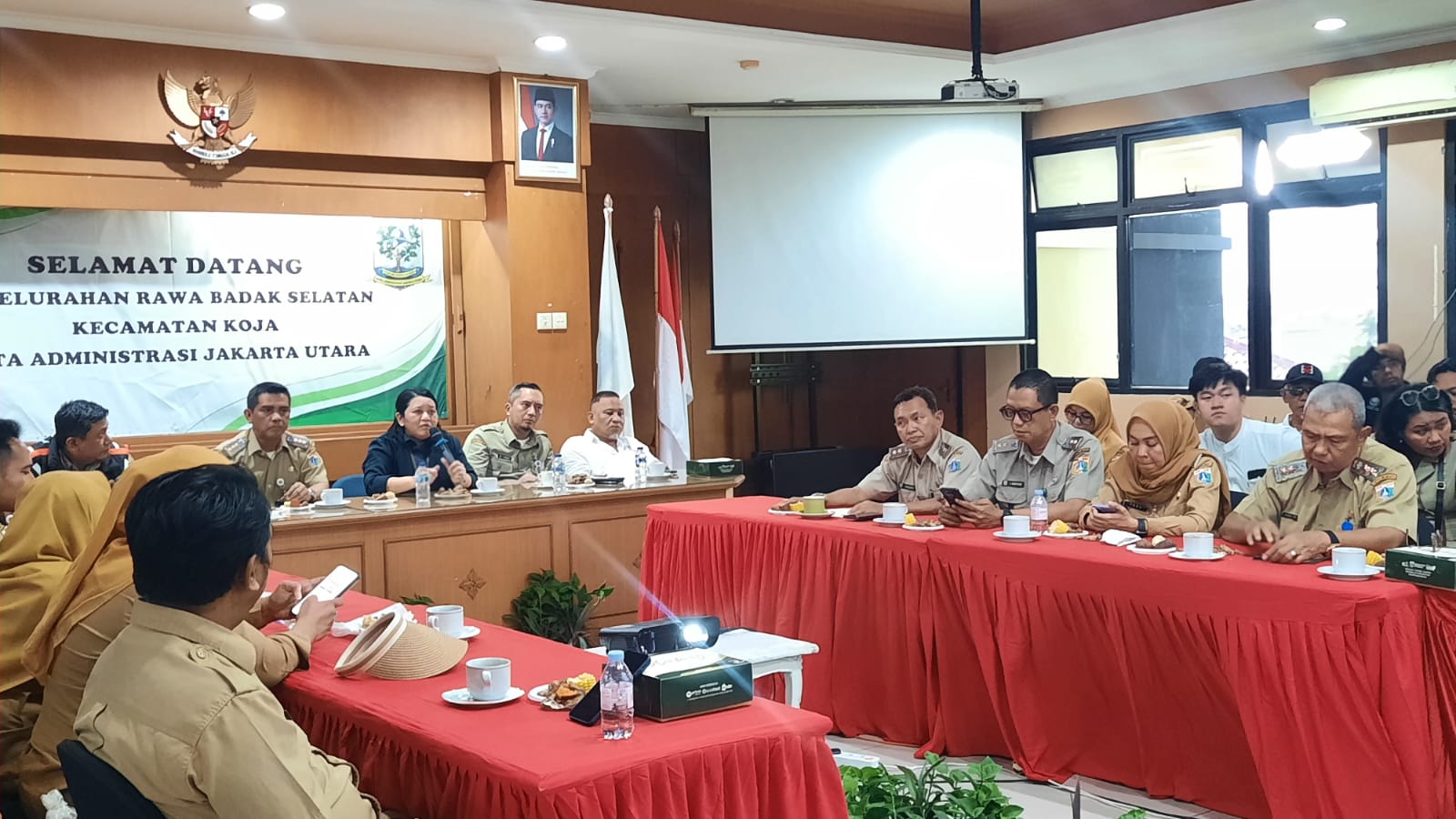 Rapat Koordinasi mingguan Tingkat Kecamatan Koja ( Rakorcam) 3