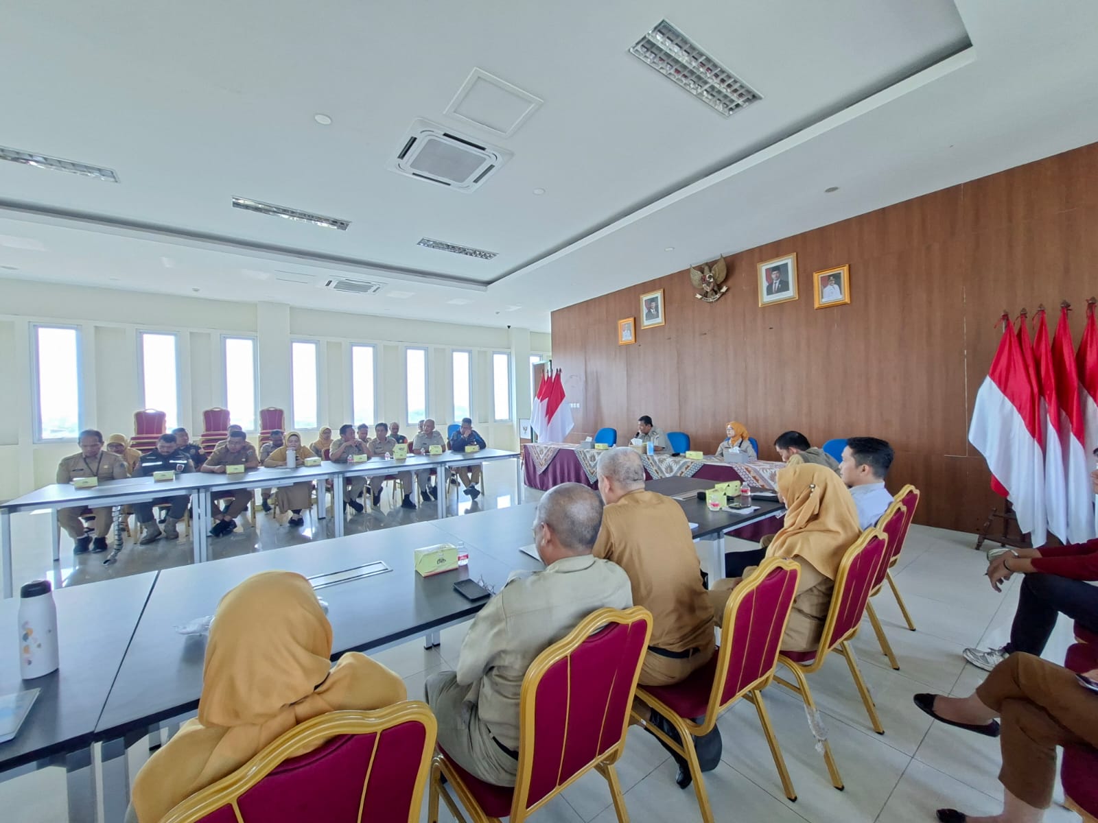 Rapat Koordinasi Mingguan Kecamatan Koja Bahas Evaluasi Program dan Isu Kewilayahan 4