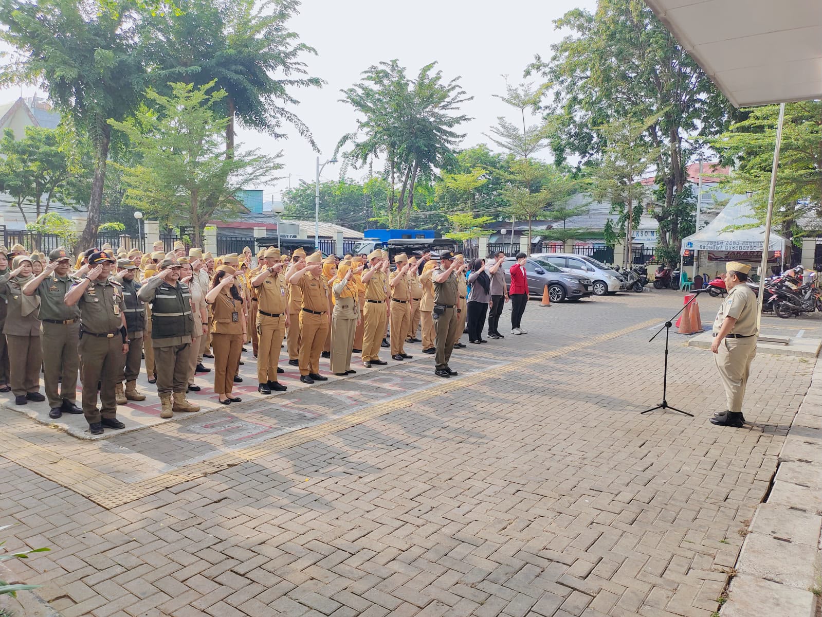 Apel Pagi ASN Kecamatan Koja Perkuat Disiplin dan Kekompakan Aparatur 3