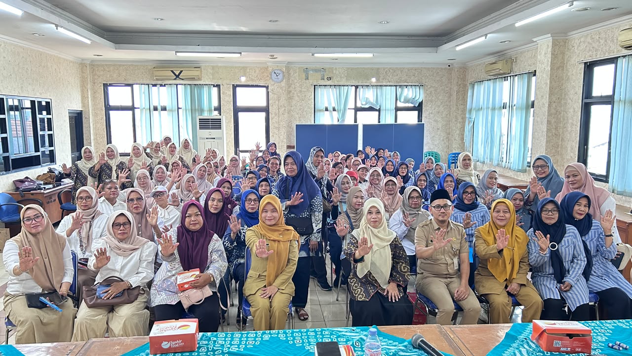 Pertemuan Rutin PKK Kelurahan Tugu Selatan 6