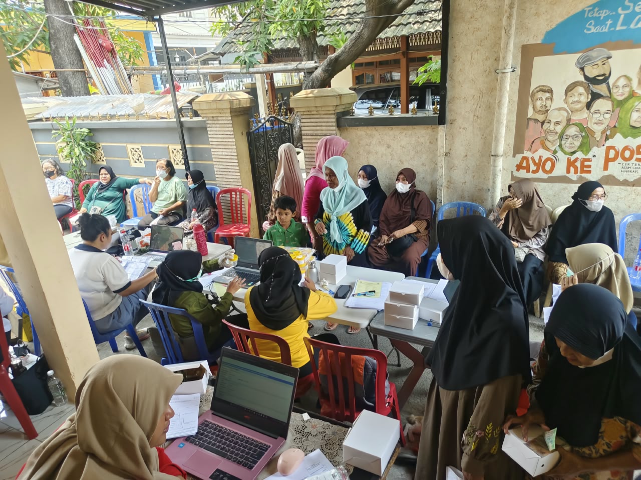 Sinergi Pelayanan Kesehatan: Tracing TBC Terintegrasi CKG & Rontgen hingga Pemantauan Posyandu di RW 02, 03, dan 07 6