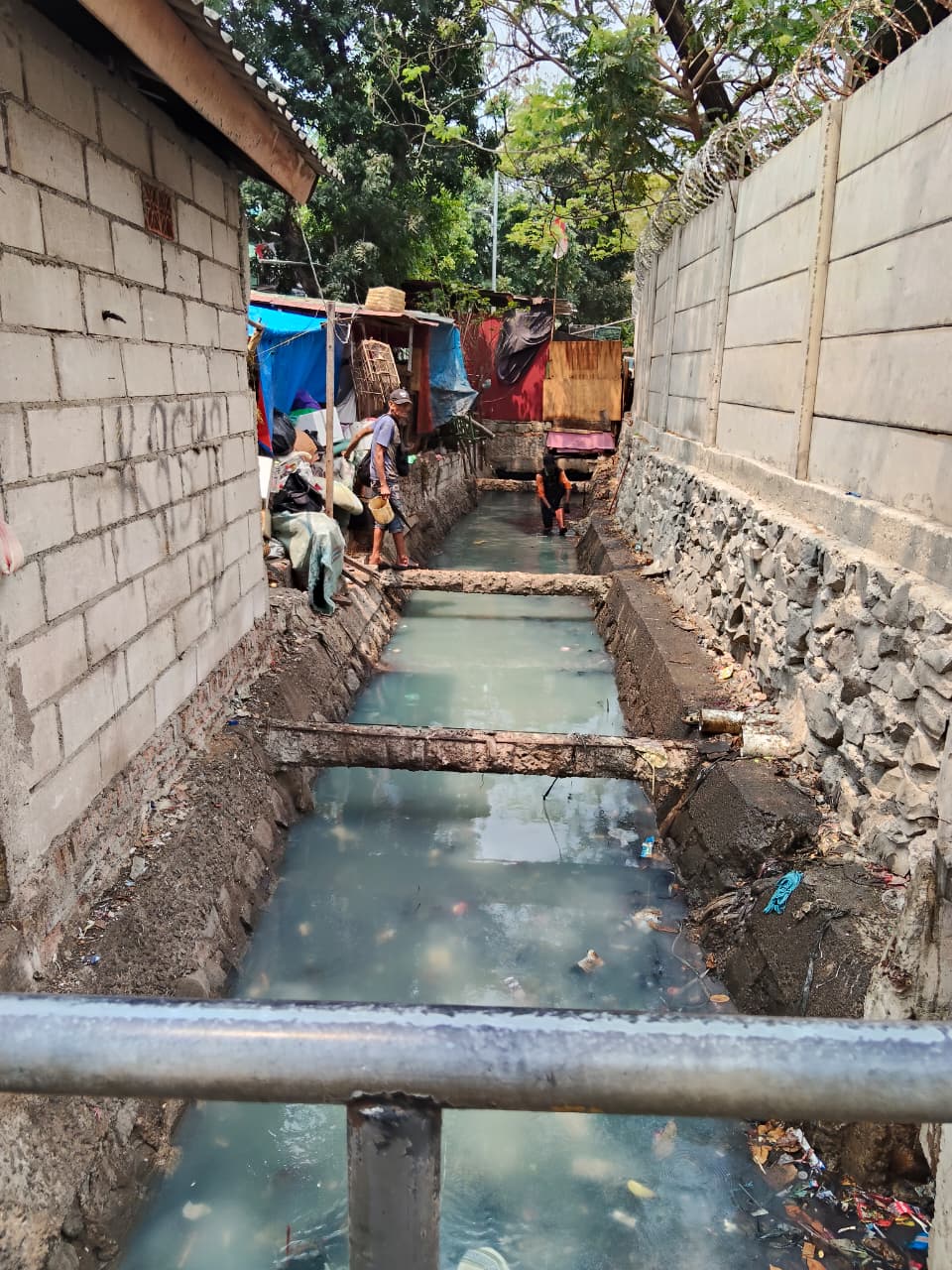 Monitoring Tindak Lanjut Aduan Masyarakat di RW 008 3