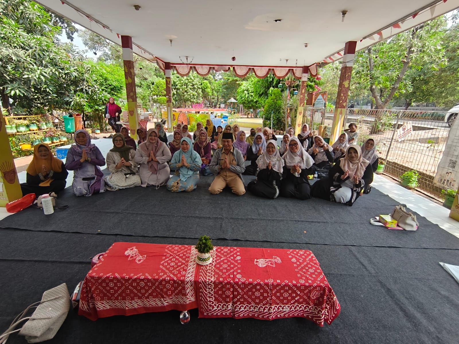 Pengajian Rutin PKK Kelurahan Rawa Badak Utara 3