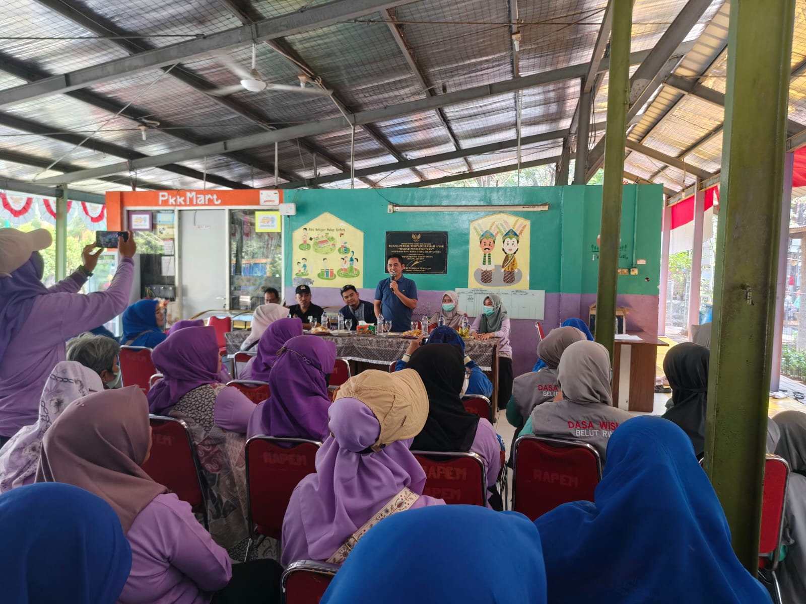 Cegah DBD, dimulai dari lingkungan sekitar. 3